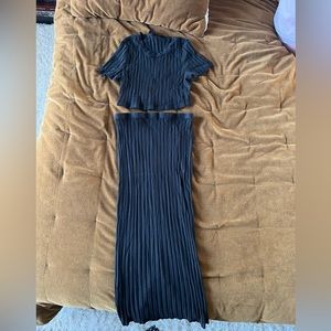 Black crop top and skirt maternity set